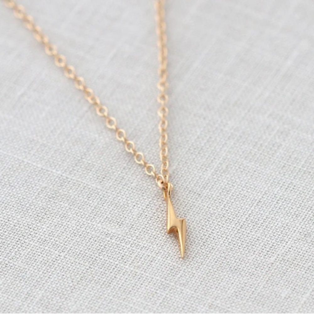 Kris Nations - Lightning Necklace